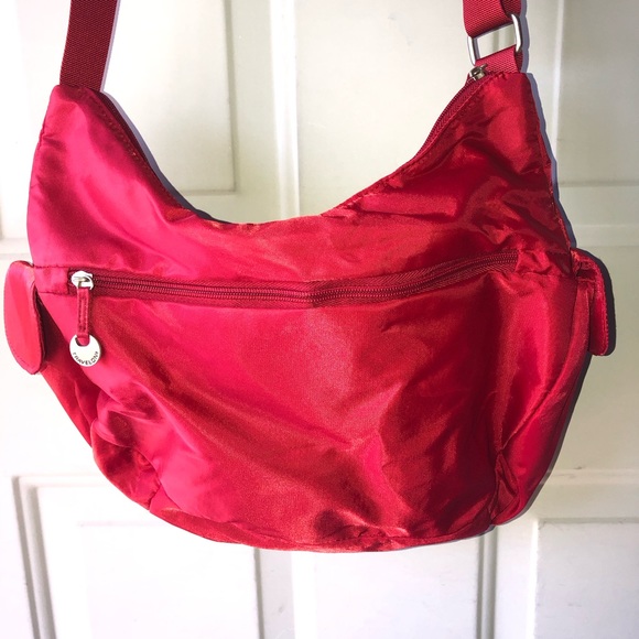 Travelon red nylon crossbody bag - Picture 3 of 4